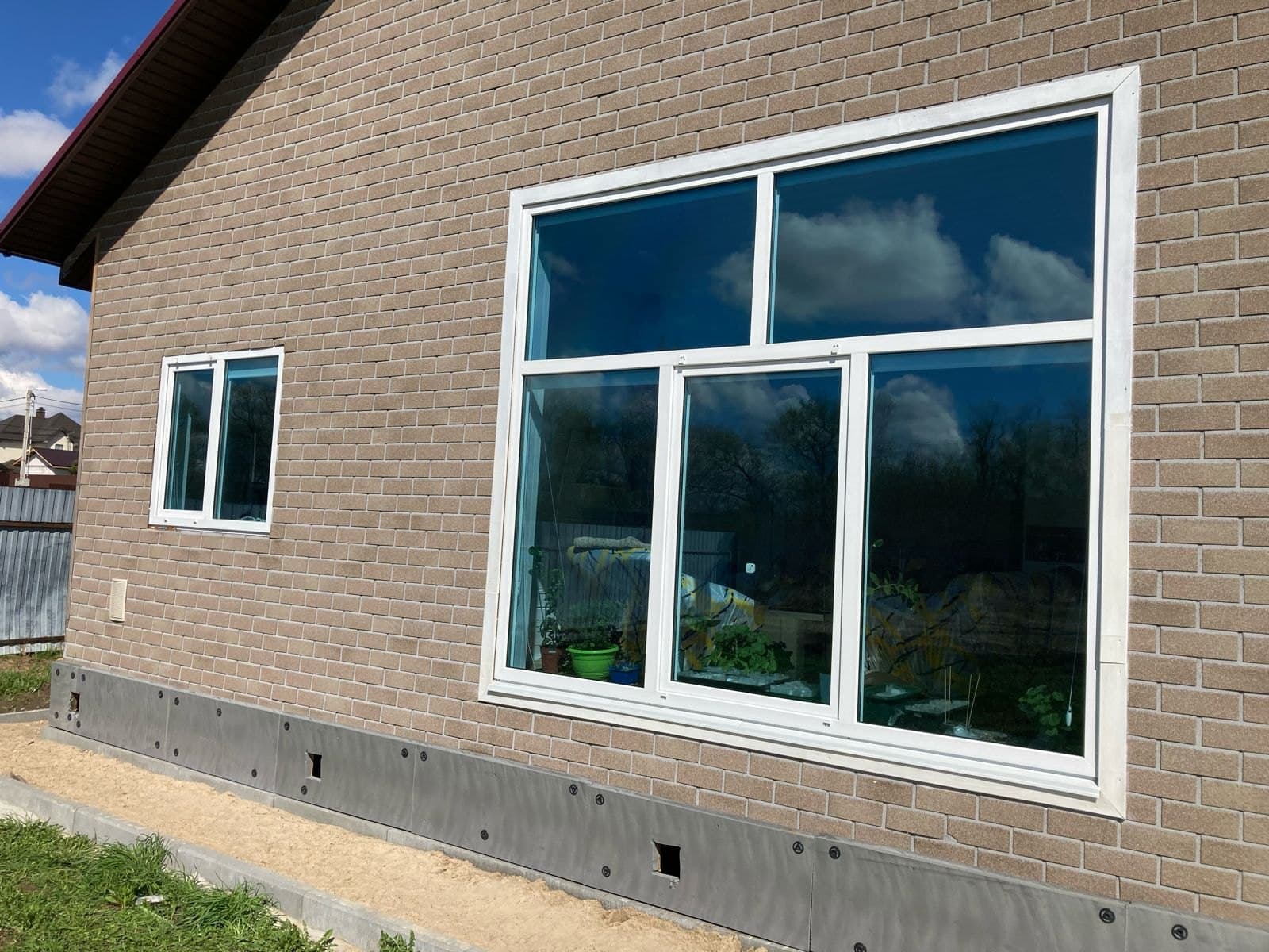 Armolan Spectrum 80 AIR Blue 80% — пример тонировки окон 2